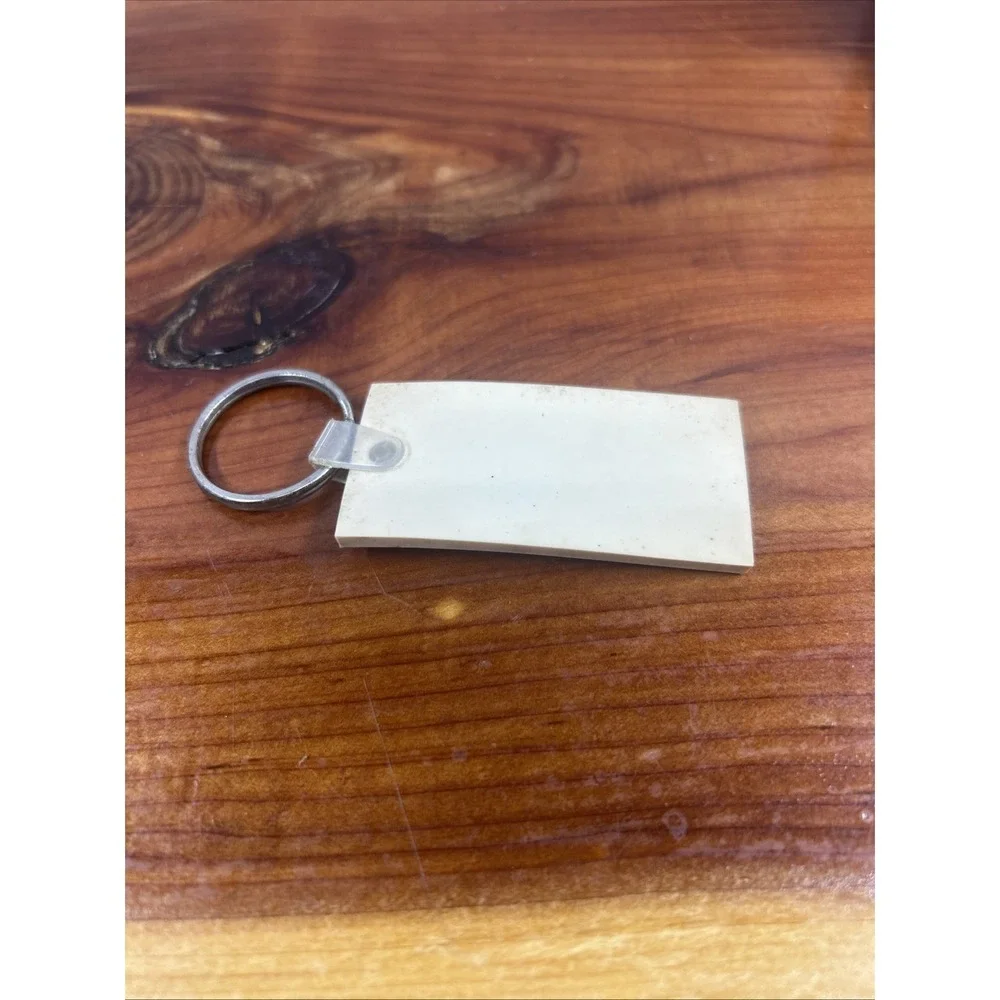 Vintage‎ 3 1/2Exxon Superflo Motor Oil Key Chain